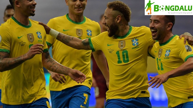 Đội hình tuyển Brazil có sự cân bằng giữa kinh nghiệm và trẻ trung
