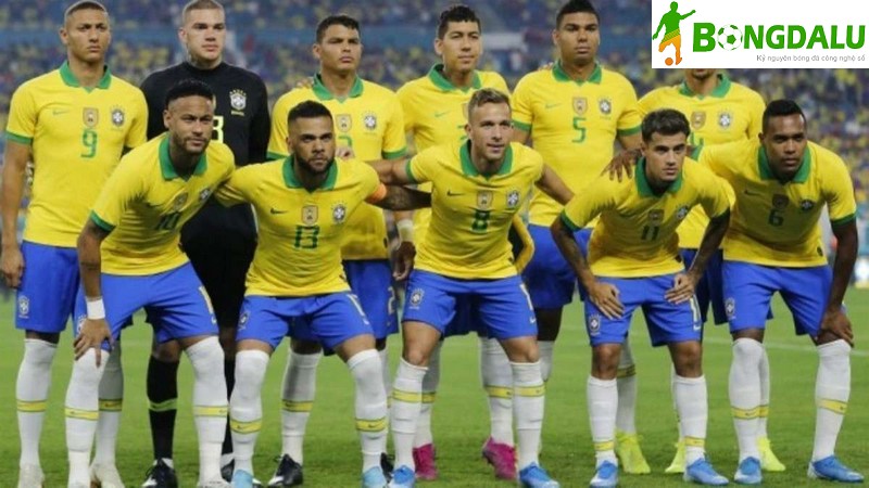 Đội hình tuyển Brazil là đội bóng được yêu thích